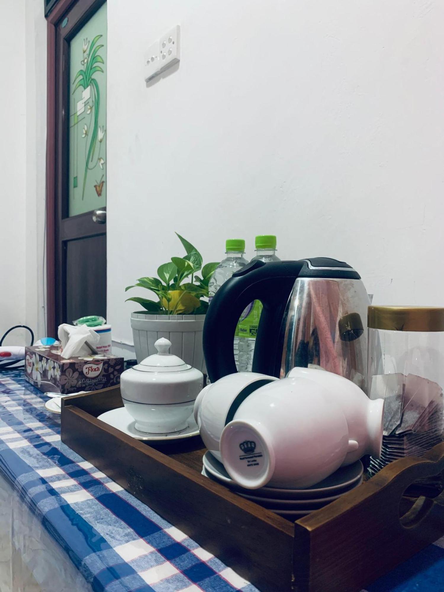 Meditation Monastery Stay Ella Bagian luar foto